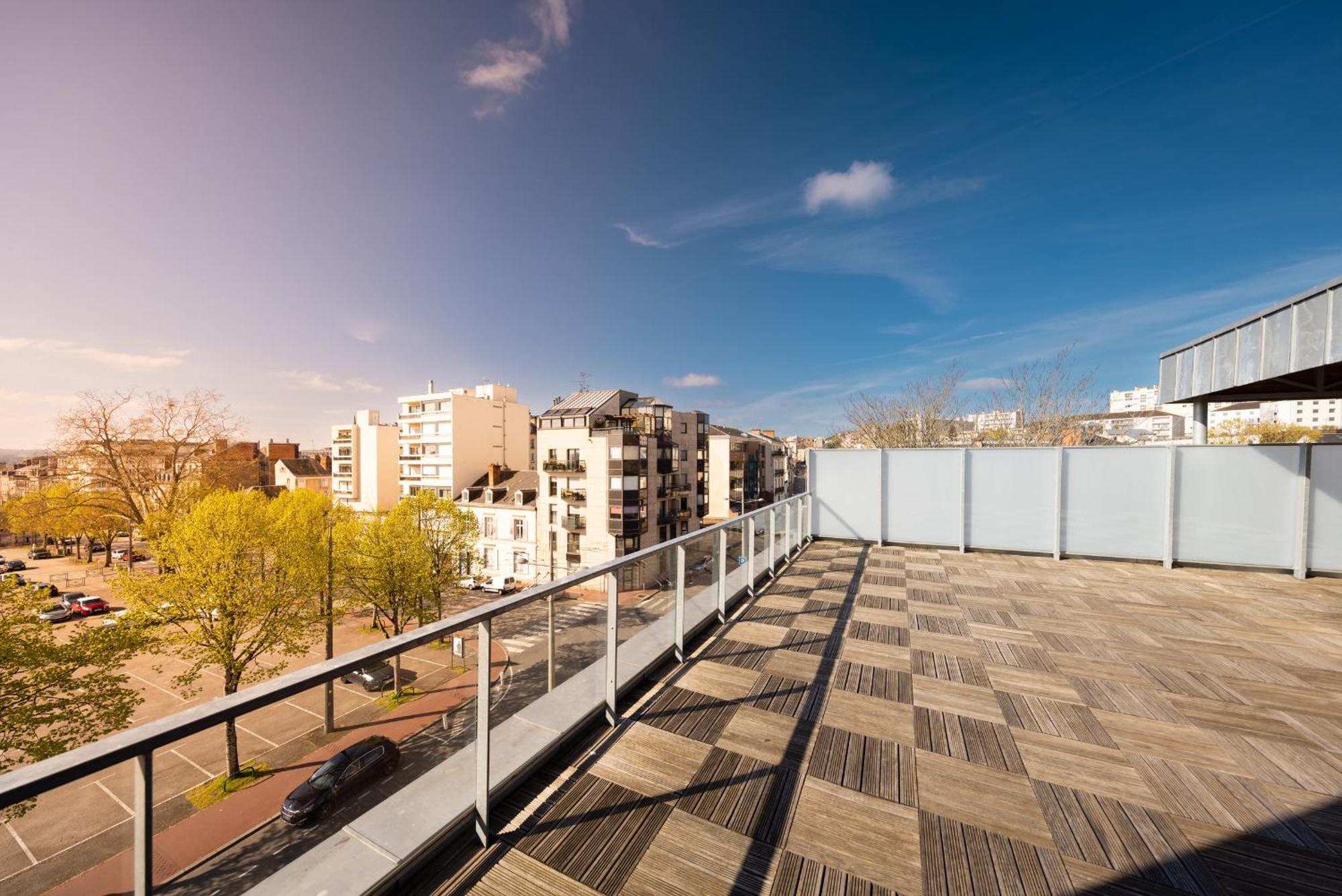 Campanile Limoges Centre - Gare Hotel Exterior foto